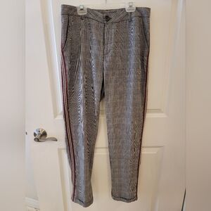 Hem & Thread Pants - M